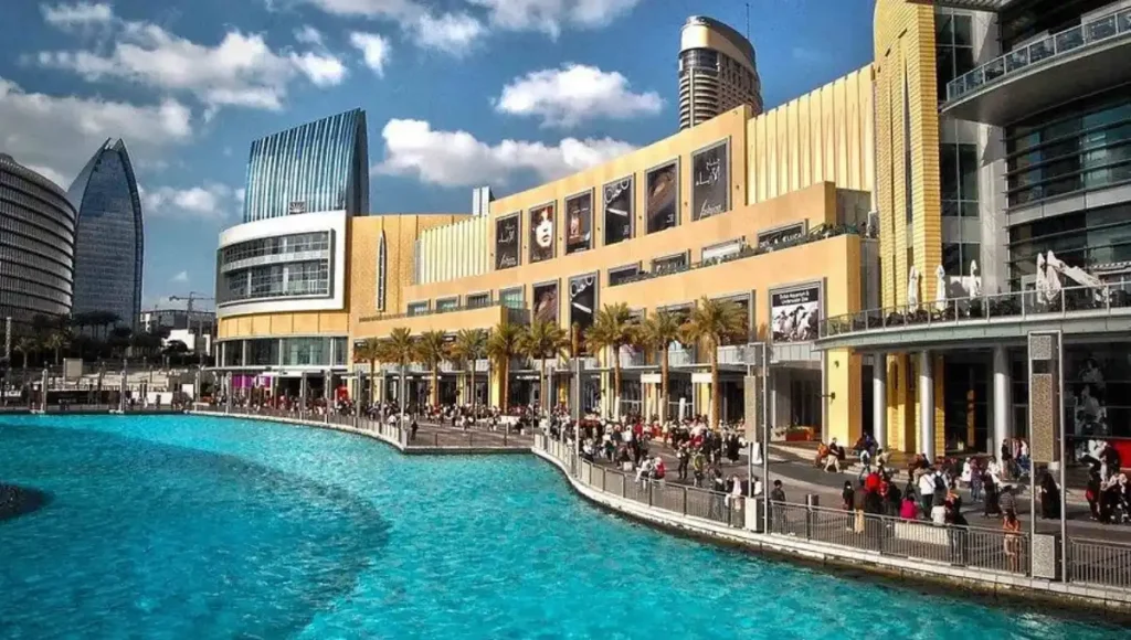 The Dubai Mall (Dubai, UAE)